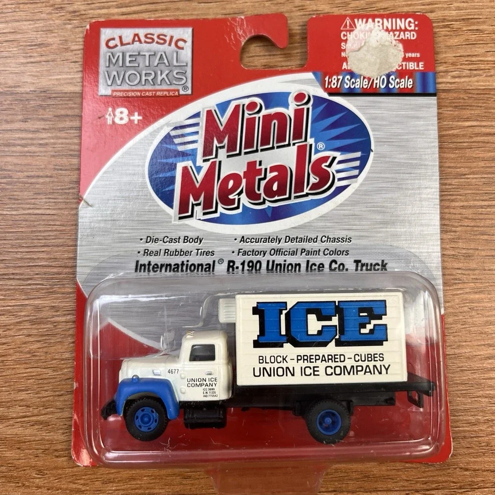 Mini Metals 1:87/HO Scale International R-190 Union Ice Co Truck‎ NEW